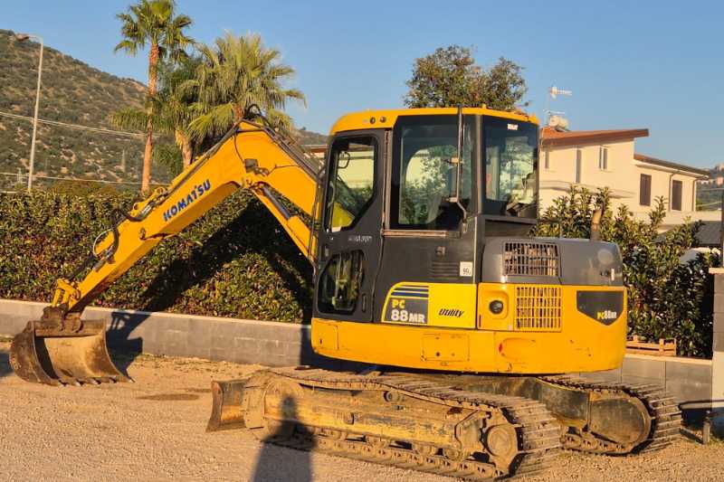 OmecoHub - Immagine KOMATSU PC88MR-6